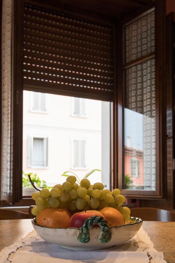 A Casa Di Anna, Elegant Flat In Cremona Apartment Exterior photo